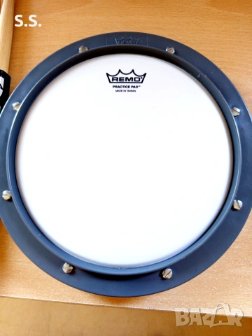 Практис пад на Remo 8" и палки на Vic Firth 5B , снимка 4 - Ударни инструменти - 55196592