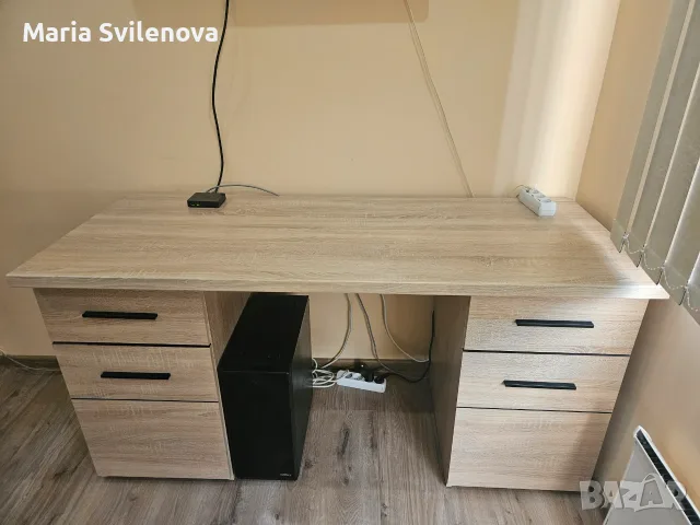 Продават се спален комлект ,ученическо бюро ,и двукрилен гардетоб, снимка 10 - Спални и легла - 55517512