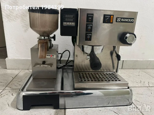 кафе машина Rochilio Silvia