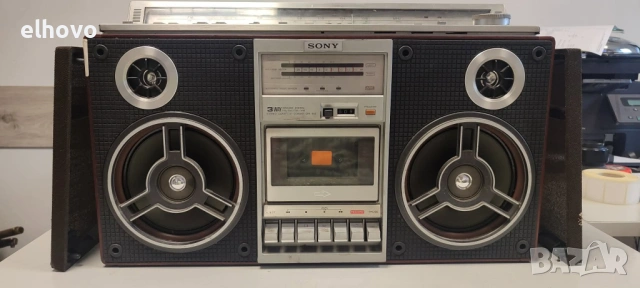 Радиокасетофон Sony CFS-85S, снимка 3 - Радиокасетофони, транзистори - 54881499