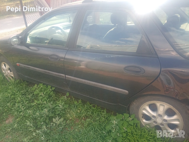 Рено лагуна 2.2 dt на части , снимка 4 - Автомобили и джипове - 55038907