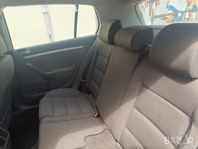 Продавам автомобил VW Golf5, снимка 6 - Автомобили и джипове - 54837465