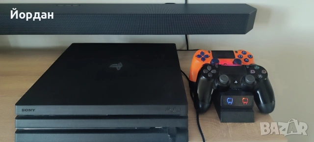Плейстейшън 4 pro 1 TБ, снимка 3 - PlayStation конзоли - 54943355