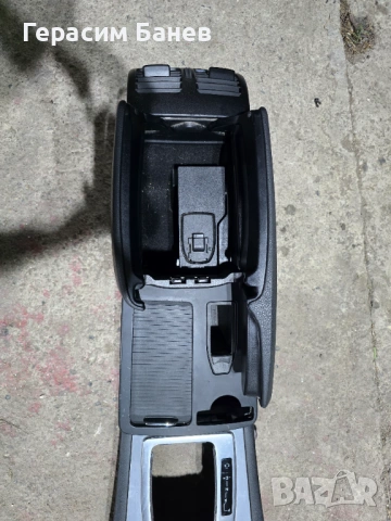 ПОДЛАКЪТНИК КОМПЛЕКТ КОМБИ OEM MERCEDES W204 OM651 2014, снимка 4 - Части - 54277994