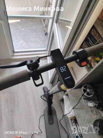 Електрическа Електрическа тротинетка Xiaomi Mi Scooter Essentia, снимка 4 - Друга електроника - 55339359