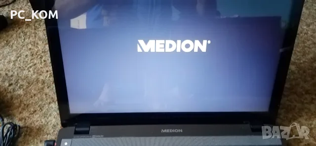 продавам лап топ medion