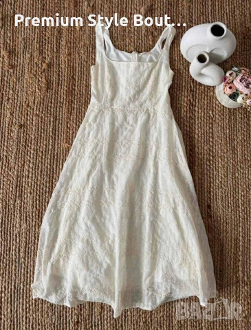 рокля с бродерия , снимка 2 - Рокли - 54062347