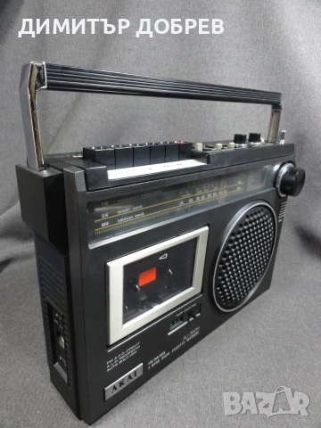 СТАР РЕТРО РАДИО КАСЕТОФОН AKAI AJ-350H JAPAN FM 65-73MHz/SW/MW, снимка 4 - Радиокасетофони, транзистори - 55062349
