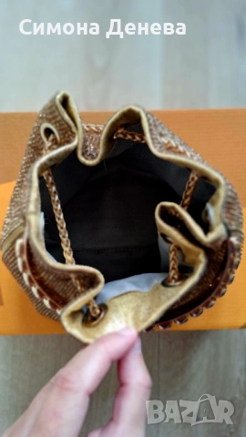 Мини дамска чанта с кристали, снимка 6 - Чанти - 54177206