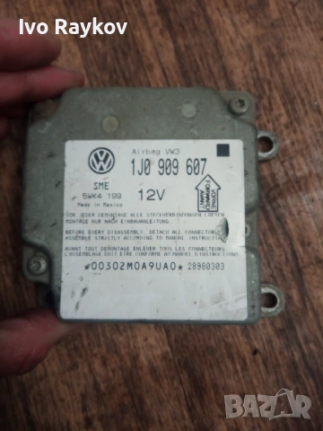 AIRBAG модул 1J0909607 за VW PASSAT Variant (3B5) , 1J0909607, снимка 3 - Части - 52858897