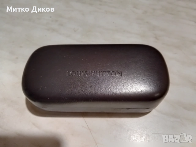 Кутия за очила като нова на Louis Vuitton, снимка 3 - Слънчеви и диоптрични очила - 54747343