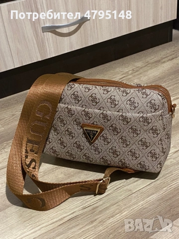 Дамски чанти на Louis Vuitton* & Guess*, снимка 4 - Чанти - 54175521