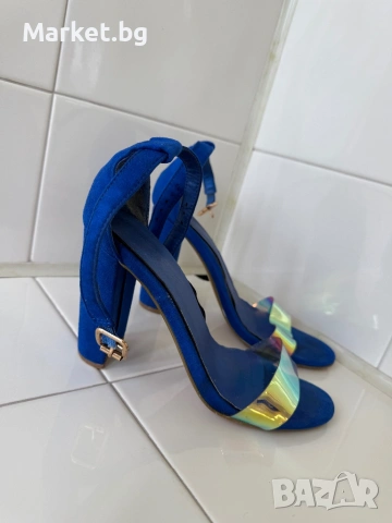 Дамски сандали на ток