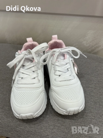 Детски маратонки Skechers , снимка 2 - Детски маратонки - 55338666