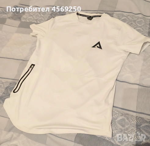 Фитнес тениска / екип с модерен дизайн - НОВА!