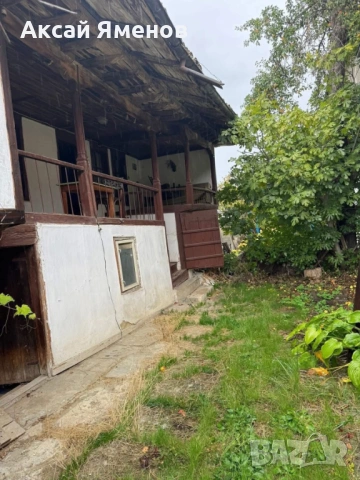 Двуетажна къща за Продажба, гр.Търговище, кв.Вароша, снимка 5 - Къщи - 54565519