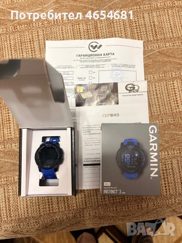 Garmin Instinct 3 45 mm AMOLED Black Blue Bolt Limited Edition, снимка 3 - Смарт часовници - 54825206