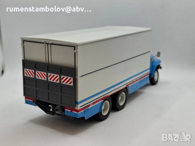 ЗиЛ 133 ГЯ - хладилен (МОд.5702), 1:43 Легендарни Грузовики, снимка 4 - Колекции - 54120820