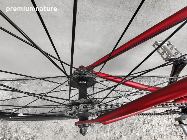 🏷️ Creme Infrared Fixie 28 / M / градски фикси шосеен велосипед от хромолибденова стомана, снимка 12 - Велосипеди - 55127843