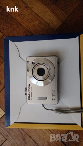 Фотоапарат Praktica, снимка 8 - Фотоапарати - 55257330