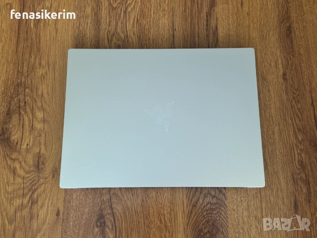 14' 2.5K 240Hz Ryzen 9 7940HS Razer Blade 32GB DDR5/512GB NVMe/Nvidia RTX 4070 8GB/Бат. 6ч, снимка 2 - Лаптопи за работа - 54266521