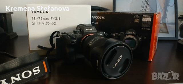 Безогледален фотоапарат Sony A7iii и обектив Тамрон 28-75мм F/2.8, снимка 4 - Фотоапарати - 54689617