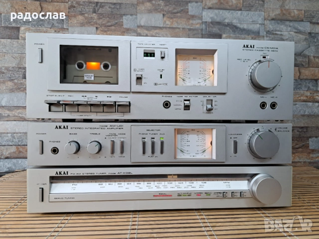 AKAI AM-U 01/CS-M01A/AT-K02L