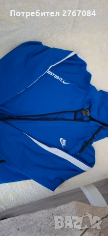 Горница NIKE, снимка 5 - Детски анцузи и суичери - 54310135