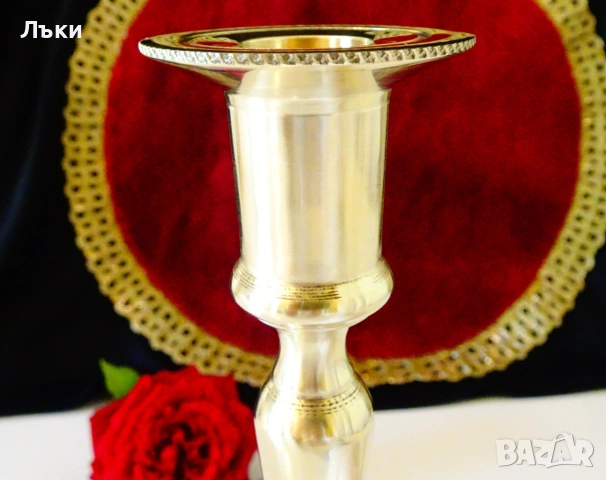 Викториански бронзов свещник 340 гр. , снимка 2 - Антикварни и старинни предмети - 54988851