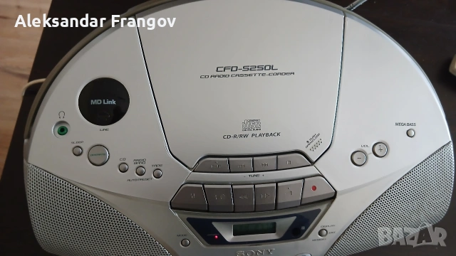 SONY CFD - S250L cd radio cassette recorder, снимка 3 - Радиокасетофони, транзистори - 55055594