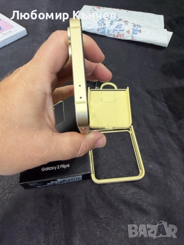 Продавам Samsung Z Flip 6, снимка 7 - Samsung - 55632818