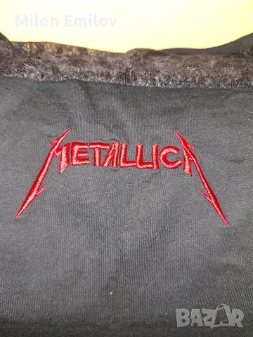 Оригинална дамска тениска на Metallica , снимка 3 - Тениски - 55352557