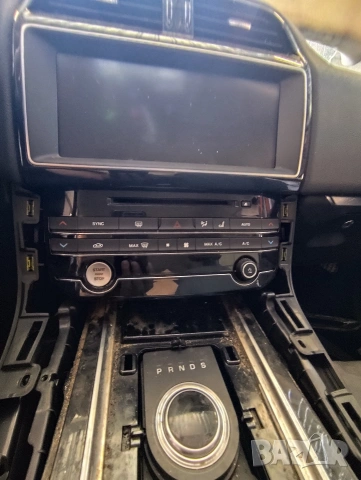 Jaguar F-Pace- Twin turbo -300кс-2017г, снимка 14 - Части - 54422684