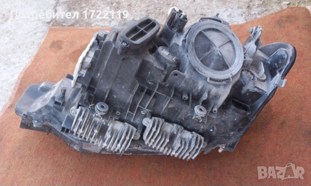 Десен фар BMW F30/31, снимка 7 - Части - 54018899