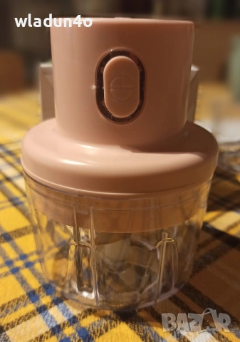 Мини чопър;Практично ренде с 3 приставки-7е-10, снимка 14 - Чопъри и пасатори - 49702825