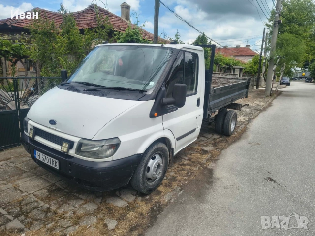 Форд транзит 2.4 дизел 90 коня 2005г, снимка 4 - Бусове и автобуси - 54681797
