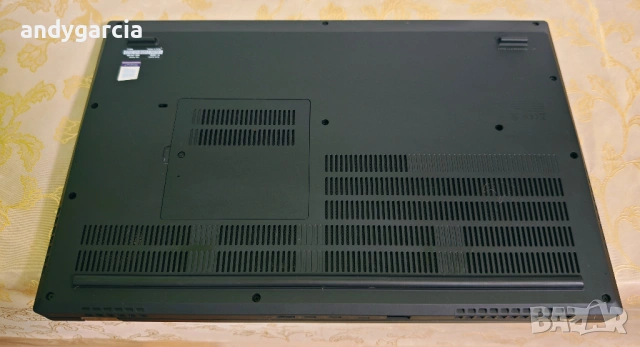  Lenovo ThinkPad P17 4K UHD 100% Adobe/Core i9-10885H/16GB RAM/512GB SSD/NVidia Quadro T2000 4GB , снимка 7 - Лаптопи за работа - 54839964