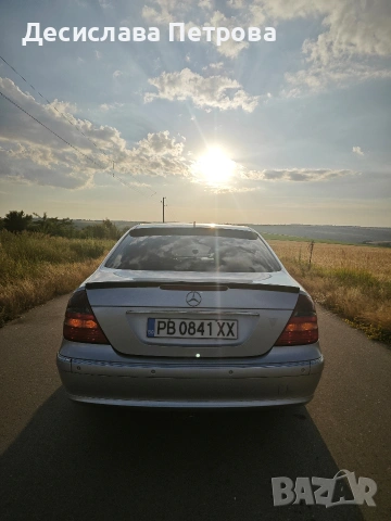 Продавам Mercedes-Benz Е 220, снимка 6 - Автомобили и джипове - 54991971