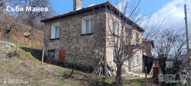 Продавам къща в Родопите с.Оряховец.🌲, снимка 11 - Къщи - 50972992
