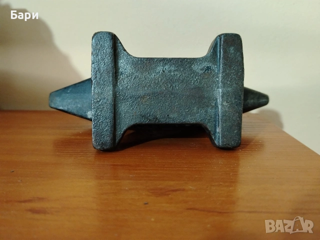 Стара малка наковалня от Германия 3кг., снимка 9 - Други ценни предмети - 54186642