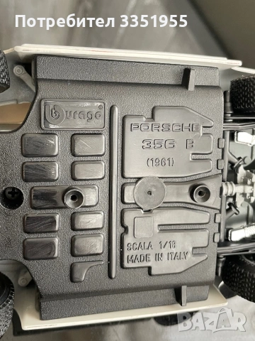 Ретро модел Porsche 356 B 1961 1/18, снимка 15 - Колекции - 54412517