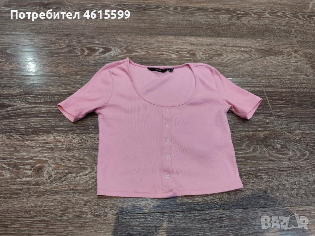 къса розова блузка 