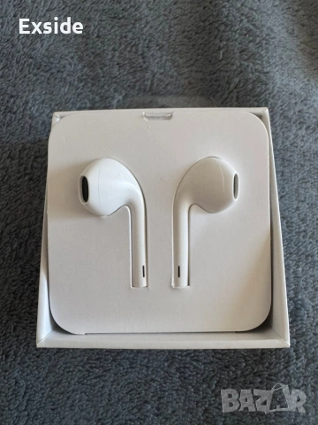Продавам слушалки Apple EarPods с Lightning Connector, снимка 3 - Слушалки, hands-free - 55038137