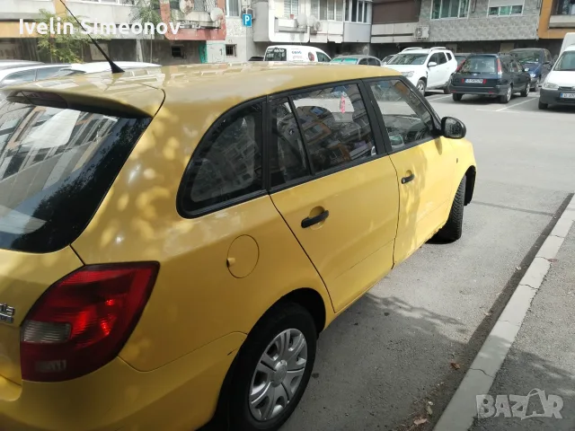 Продавам Шкода Фабиа 1.6 D, снимка 4 - Автомобили и джипове - 55667558
