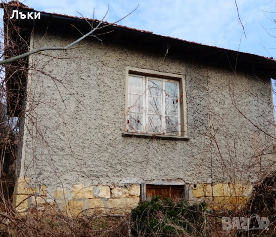 Къща с дворно място, с. Кривня, обл. Русе. , снимка 2 - Къщи - 54912183