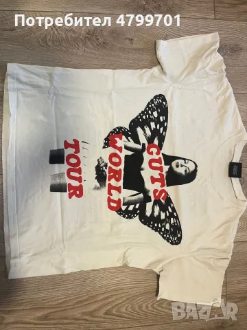 Дамска тениска Bershka., снимка 2 - Тениски - 55663996