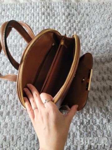 Дамска раница , снимка 3 - Раници - 54007997