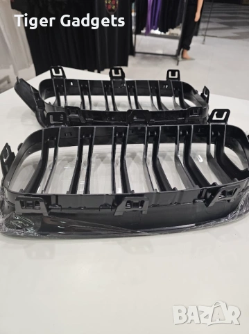 Двойна централна решетка (бъбреци) BMW Серия 3 F30/F35 2012–2018 черен гланц, снимка 4 - Части - 54244045