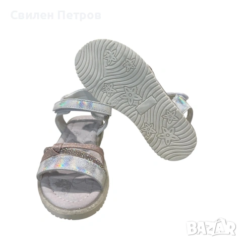 Детски сандали, снимка 4 - Детски сандали и чехли - 54422284