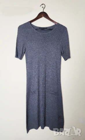 Трикотажна рокля Calvin Klein сива